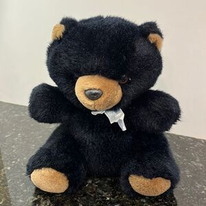 WILD WONDERS CANADA * -Plush Stuffed * Animal -Black Bear- Size 9”